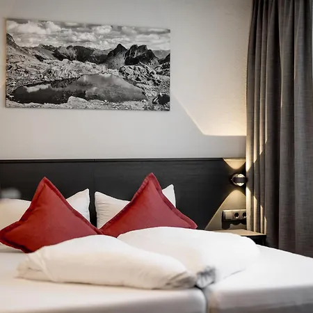 The Black By Regina *